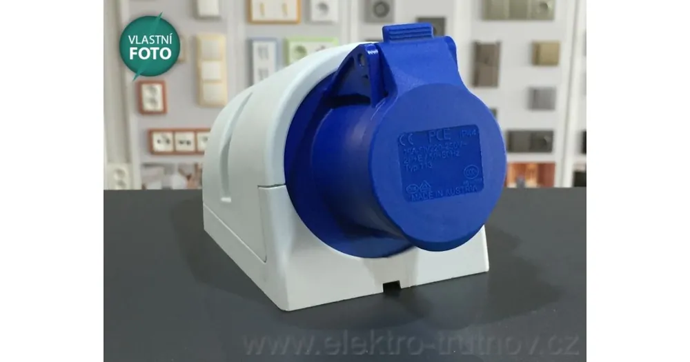 Kup Teď PCE 113-6 zásuvka 16A 220V 3pól, IP44