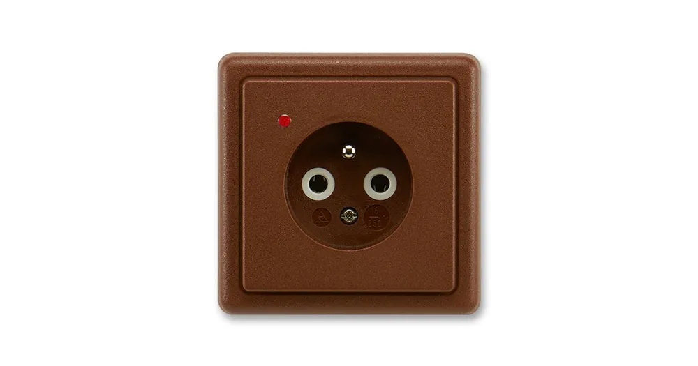 ABB 5597-2389 H3 Classic Zásuvka jednonásobná s ochranným kolíkem, s ochranou před přepětím, hnědá Kup Teď