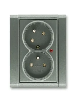 ABB 5593F-C02357 34 Time® Zásuvka dvojnásobná s ochrannými kolíky, s clonkami, s natočenou dutinou, s ochranou před přepětím, antracitová Sleva