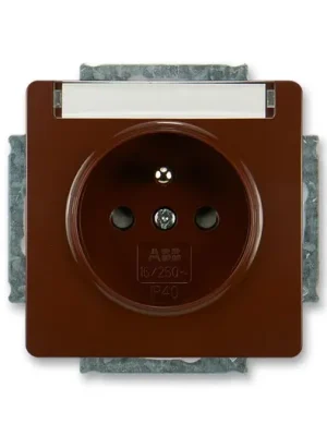 Akce ABB 5518G-A02352 H1 Swing®, Swing®L Zásuvka jednonásobná s ochranným kolíkem, s clonkami, s popisovým polem, hnědá